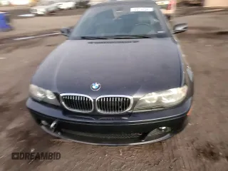 2005 BMW 3 Series 325Ci with VIN WBABW33435PL38950, listed as a Copart auction lot 82674294 with 113,157 mi miles and Salvage Title. Bid and sale history available at carsss.com. Image 11.