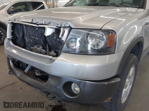 2007 Ford F-150 XLT with VIN 1FTPX14V17FB18118, listed as a IAAI auction lot 42230624 with 127,418 mi miles and . Bid and sale history available at DreamBid. Image 6.