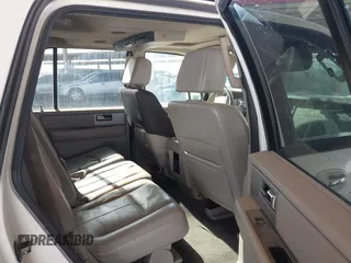 2007 Ford Expedition Limited with VIN 1FMFU19577LA77312, listed as a IAAI auction lot 41650038 with 249,558 mi miles. Bid and sale history available at carsss.com. Image 8.