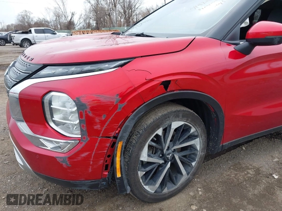 2024 Mitsubishi Outlander SE z VIN JA4J3VA84RZ010773, wystawiony jako IAAI lot #41972050 z przebiegiem 59 173 mil mil oraz . Historia ofert i sprzedaży dostępna na DreamBid. Obrazek 6.