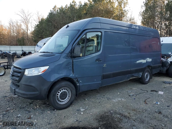2019 Mercedes-Benz Sprinter Cargo Van with VIN WD4PF1CD4KP118375, listed as a Copart auction lot 83753064 with 108,193 mi miles and Clean Title. Bid and sale history available at carsss.com. Image 1.
