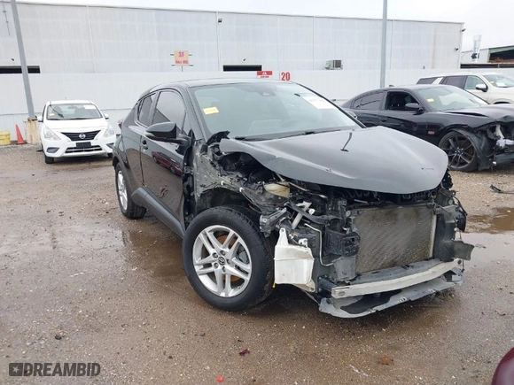 2021 Toyota C-HR LE with VIN JTNKHMBX9M1106493, listed as a IAAI auction lot 41557468 with 67,710 mi miles. Bid and sale history available at carsss.com. Image 1.