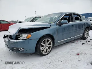 2013 Volvo S80 T6 with VIN YV1902AH4D1170945, listed as a Copart auction lot 46186335 with 0 mi miles and Clean Title. Bid and sale history available at carsss.com. Image 1.