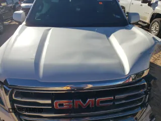 2022 GMC Yukon SLT with VIN 1GKS2BKDXNR266423, listed as a Copart auction lot 80882294 with 40,483 mi miles and Salvage Title. Bid and sale history available at carsss.com. Image 12.