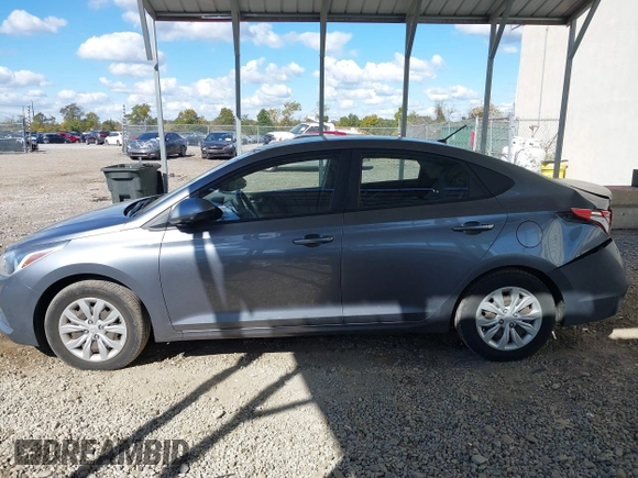 2019 Hyundai Accent SE with VIN 3KPC24A34KE087144, listed as a IAAI auction lot 40611683 with 86,276 mi miles. Bid and sale history available at carsss.com. Image 14.