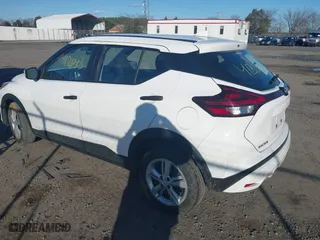 2022 Nissan Kicks S with VIN 3N1CP5BV7NL493025, listed as a IAAI auction lot 41210403 with 43,549 mi miles. Bid and sale history available at carsss.com. Image 3.