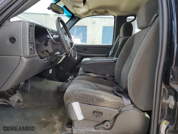 2004 Chevrolet Silverado 1500 Crew Cab Z71 with VIN 2GCEK13TX41344831, listed as a Copart auction lot 52255075 with 185,345 mi miles and Salvage Title. Bid and sale history available at carsss.com. Image 7.