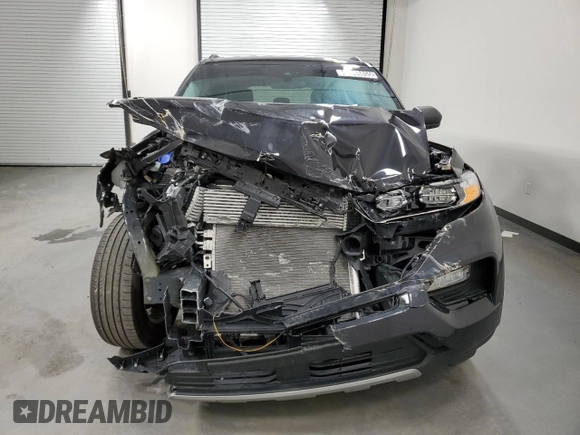 2024 Ford Explorer XLT with VIN 1FMSK8DH0RGA30729, listed as a Copart auction lot 49644855 with 31,806 mi miles and Salvage Title. Bid and sale history available at carsss.com. Image 5.