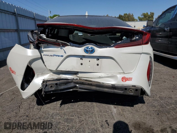 2017 Toyota Prius Plus with VIN JTDKARFP2H3060970, listed as a Copart auction lot 66115595 with 98,235 mi miles and Salvage title. Bid and sale history available at DreamBid. Image 6.