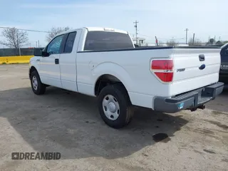 2009 Ford F-150 STX with VIN 1FTRX12W49FA84442, listed as a IAAI auction lot 41824315 with 143,529 mi miles. Bid and sale history available at carsss.com. Image 3.