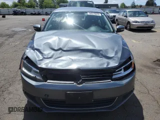 2013 Volkswagen Jetta TDI w/Premium with VIN 3VWLL7AJ3DM205297, listed as a Copart auction lot 56916045 with 157,049 mi miles and Salvage title. Bid and sale history available at DreamBid. Image 5.