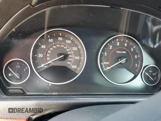 2020 BMW 4 Series 430i xDrive z VIN WBA4J3C05LCD23037, wystawiony jako Copart lot #73734954 z przebiegiem Nie podano mil oraz Nie do naprawy • Non repairable. Historia ofert i sprzedaży dostępna na DreamBid. Obrazek 9.