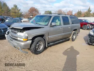 2002 Chevrolet Suburban LS with VIN 1GNFK16Z92J109951, listed as a IAAI auction lot 41685362 with 312,140 mi miles. Bid and sale history available at carsss.com. Image 2.
