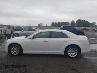2014 Chrysler 300 with VIN 2C3CCAAG2EH264835, listed as a IAAI auction lot 41918196 with 93,338 mi miles. Bid and sale history available at carsss.com. Image 14.