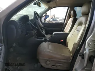 2004 Ford Explorer Limited with VIN 1FMZU75K74UB02095, listed as a Copart auction lot 85087884 with 300,893 mi miles and Salvage title. Bid and sale history available at DreamBid. Image 7.