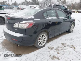 2011 Mazda 3 S Sport with VIN JM1BL1U56B1471613, listed as a IAAI auction lot 41625979 with 225,501 mi miles and . Bid and sale history available at carsss.com. Image 4.
