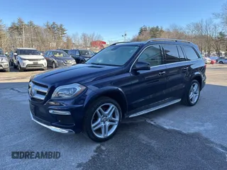 2013 Mercedes-Benz GL-Class GL 550 with VIN 4JGDF7DE8DA180001, listed as a IAAI auction lot 41525243 with 181,044 mi miles. Bid and sale history available at carsss.com. Image 2.