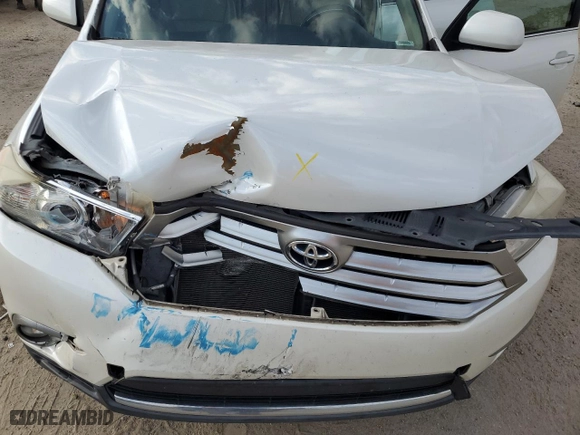 2013 Toyota Highlander with VIN 5TDZK3EH6DS111902, listed as a Copart auction lot 72780103 with 159,255 mi miles and Salvage Title. Bid and sale history available at carsss.com. Image 12.