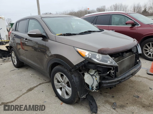 2013 Kia Sportage LX with VIN KNDPB3A29D7365641, listed as a Copart auction lot 83667044 with 135,085 mi miles and Salvage Title. Bid and sale history available at carsss.com. Image 4.