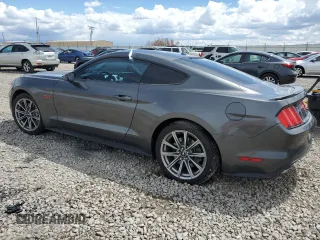 2015 Ford Mustang GT z VIN 1FA6P8CF7F5362994, wystawiony jako Copart lot #54863115 z przebiegiem 90 686 mil mil oraz Szkoda całkowita • Salvage title. Historia ofert i sprzedaży dostępna na DreamBid. Obrazek 2.