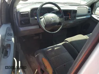 2003 Ford F-250 XL with VIN 1FTNX21L93EB22191, listed as a Copart auction lot 63013225 with 230,661 mi miles and Salvage title. Bid and sale history available at DreamBid. Image 8.