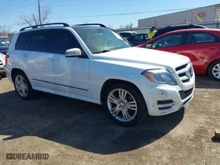 2014 Mercedes-Benz GLK-Class GLK 350 with VIN WDCGG8JB8EG309801, listed as a IAAI auction lot 41705312 with 100,902 mi miles. Bid and sale history available at carsss.com. Image 1.