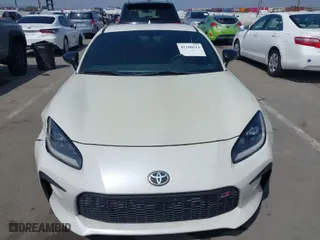 2022 Toyota GR86 Premium with VIN JF1ZNBF1XN8750721, listed as a IAAI auction lot 42100513 with 37,379 mi miles. Bid and sale history available at carsss.com. Image 12.