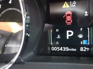 2024 Mitsubishi Outlander S z VIN JA4ARUAU8RU026106, wystawiony jako IAAI lot #42261854 z przebiegiem 5 439 mil mil oraz . Historia ofert i sprzedaży dostępna na DreamBid. Obrazek 16.