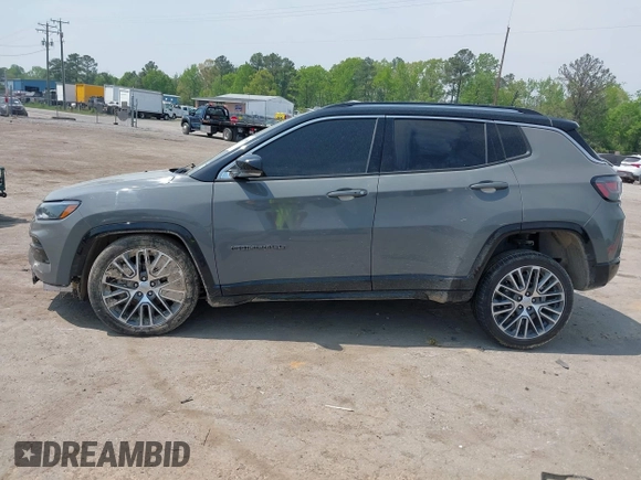 2022 Jeep Compass High Altitude with VIN 3C4NJDCB4NT158729, listed as a IAAI auction lot 42095683 with 53,874 mi miles and . Bid and sale history available at DreamBid. Image 14.