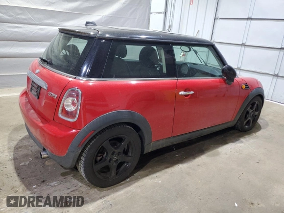 2013 MINI Hardtop with VIN WMWSU3C50DT679162, listed as a Copart auction lot 64957275 with 140,438 mi miles and Clean title. Bid and sale history available at DreamBid. Image 3.