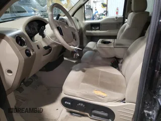 2004 Ford F-150 XLT with VIN 1FTRW14W84KB98511, listed as a Copart auction lot 42092095 with 200,618 mi miles and Salvage Title. Bid and sale history available at carsss.com. Image 7.