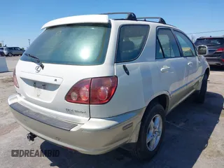 1999 Lexus RX 300 Luxury SUV with VIN JT6GF10U7X0026909, listed as a IAAI auction lot 42143068 with 203,686 mi miles. Bid and sale history available at carsss.com. Image 4.