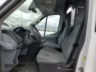 2015 Ford Transit Cargo z VIN 1FTNR1CG0FKA53031, wystawiony jako Copart lot #57058125 z przebiegiem 158 378 mil mil oraz Szkoda całkowita • Salvage title. Historia ofert i sprzedaży dostępna na DreamBid. Obrazek 7.
