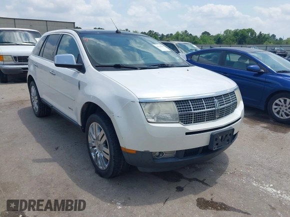 2009 Lincoln MKX with VIN 2LMDU68C19BJ10302, listed as a IAAI auction lot 42114586 with 190,239 mi miles. Bid and sale history available at carsss.com. Image 1.