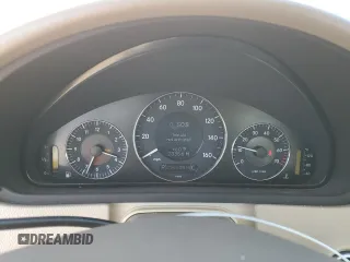 2006 Mercedes-Benz CLK 350 z VIN WDBTJ56JX6F169342, wystawiony jako Copart lot #81269934 z przebiegiem 256 605 mil mil oraz Szkoda całkowita • Salvage title. Historia ofert i sprzedaży dostępna na DreamBid. Obrazek 9.