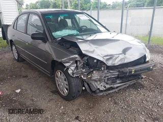 2005 Honda Civic LX z VIN 2HGES16595H633867, wystawiony jako IAAI lot #42259526 z przebiegiem 71 692 mil mil oraz . Historia ofert i sprzedaży dostępna na DreamBid. Obrazek 1.