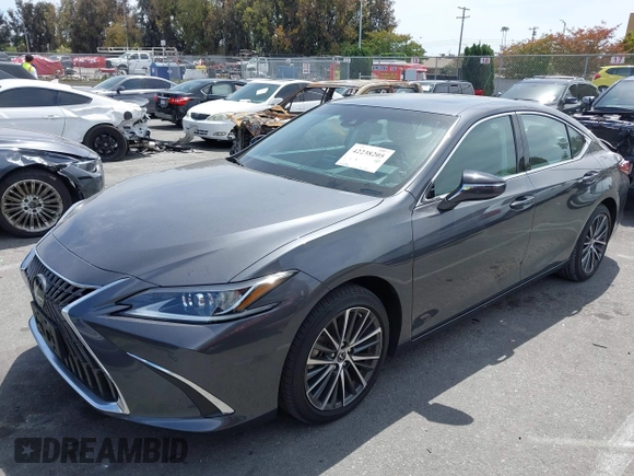 2022 Lexus ES 350 z VIN 58ADZ1B1XNU121500, wystawiony jako IAAI lot #42238205 z przebiegiem 20 330 mil mil oraz . Historia ofert i sprzedaży dostępna na DreamBid. Obrazek 17.