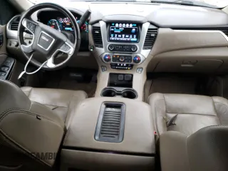 2017 GMC Yukon XL SLT with VIN 1GKS2GKC5HR333101, listed as a Copart auction lot 75831284 with 200,791 mi miles and Clean Title. Bid and sale history available at carsss.com. Image 8.