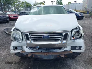 2006 Ford Explorer Eddie Bauer с VIN 1FMEU74E06UA86609, выставлен на аукционе IAAI как лот 42393808 с пробегом Не указан миль и . История ставок и продаж доступна на DreamBid. Изображение 6.