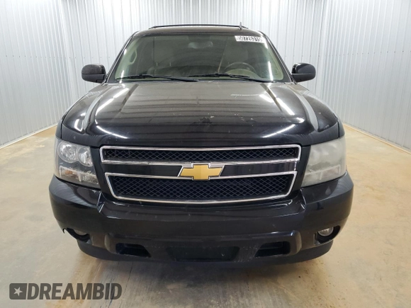 2013 Chevrolet Suburban LT with VIN 1GNSCJE05DR118147, listed as a Copart auction lot 50726315 with 168,518 mi miles and Clean Title. Bid and sale history available at carsss.com. Image 5.