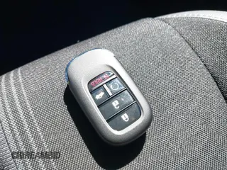 2025 Honda Civic Sedan Hybrid Sport with VIN 2HGFE4F87SH305365, listed as a IAAI auction lot 41858898 with 1,855 mi miles. Bid and sale history available at carsss.com. Image 11.
