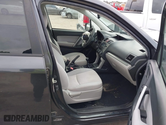 2015 Subaru Forester 2.5i Premium with VIN JF2SJADCXFG413237, listed as a IAAI auction lot 41339099 with 137,239 mi miles. Bid and sale history available at carsss.com. Image 5.