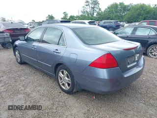 2007 Honda Accord LX SE с VIN 1HGCM56307A006385, выставлен на аукционе IAAI как лот 42432705 с пробегом 219 796 миль миль и . История ставок и продаж доступна на DreamBid. Изображение 3.