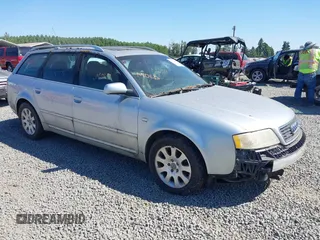1999 Audi A6 z VIN WAUDA24B3XN024194, wystawiony jako IAAI lot #42820891 z przebiegiem 134 478 mil mil oraz . Historia ofert i sprzedaży dostępna na DreamBid. Obrazek 1.