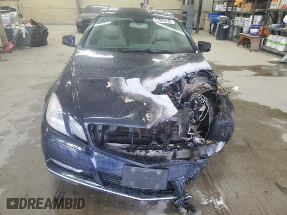 2012 Mercedes-Benz E 350 with VIN WDDKJ5KB7CF134173, listed as a Copart auction lot 51996875 with 135,736 mi miles and Salvage Title. Bid and sale history available at DreamBid. Image 5.
