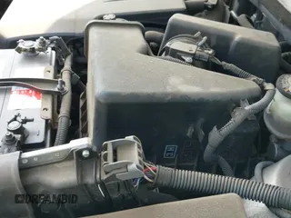 2007 Toyota RAV4 z VIN JTMZK33V176003510, wystawiony jako IAAI lot #42402349 z przebiegiem 154 106 mil mil oraz . Historia ofert i sprzedaży dostępna na DreamBid. Obrazek 19.