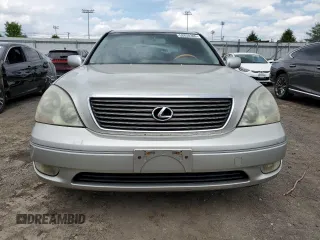 2003 Lexus LS 430 z VIN JTHBN30FX30102599, wystawiony jako Copart lot #58850365 z przebiegiem 245 545 mil mil oraz Czysty tytuł • Clean title. Historia ofert i sprzedaży dostępna na DreamBid. Obrazek 5.