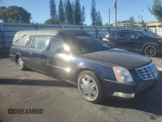 2007 Cadillac DTS Professional z VIN 1GEEH06Y27U500683, wystawiony jako Copart lot #82884114 z przebiegiem 68 443 mil mil oraz Tytuł czysty. Historia ofert i sprzedaży dostępna na DreamBid. Obrazek 4.