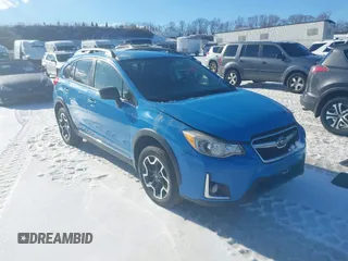 2016 Subaru Crosstrek with VIN JF2GPAAC3G9261946, listed as a IAAI auction lot 41536756 with 204,100 mi miles. Bid and sale history available at carsss.com. Image 1.