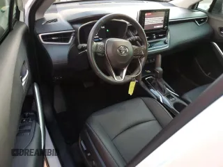 2022 Toyota Corolla Cross XLE with VIN 7MUDAAAG1NV023474, listed as a Copart auction lot 73162374 with 29,235 mi miles and Salvage title. Bid and sale history available at DreamBid. Image 8.